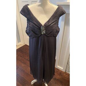 Adrianna Papell Occasions Dress SZ 16 Deep Silver-Gray Off-Shoulder Crystal Bead